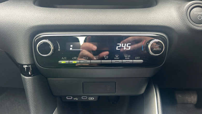 Mazda 2 Hybrid 1.5i Hybrid Exclusive Line 5dr CVT Hybrid Hatchback